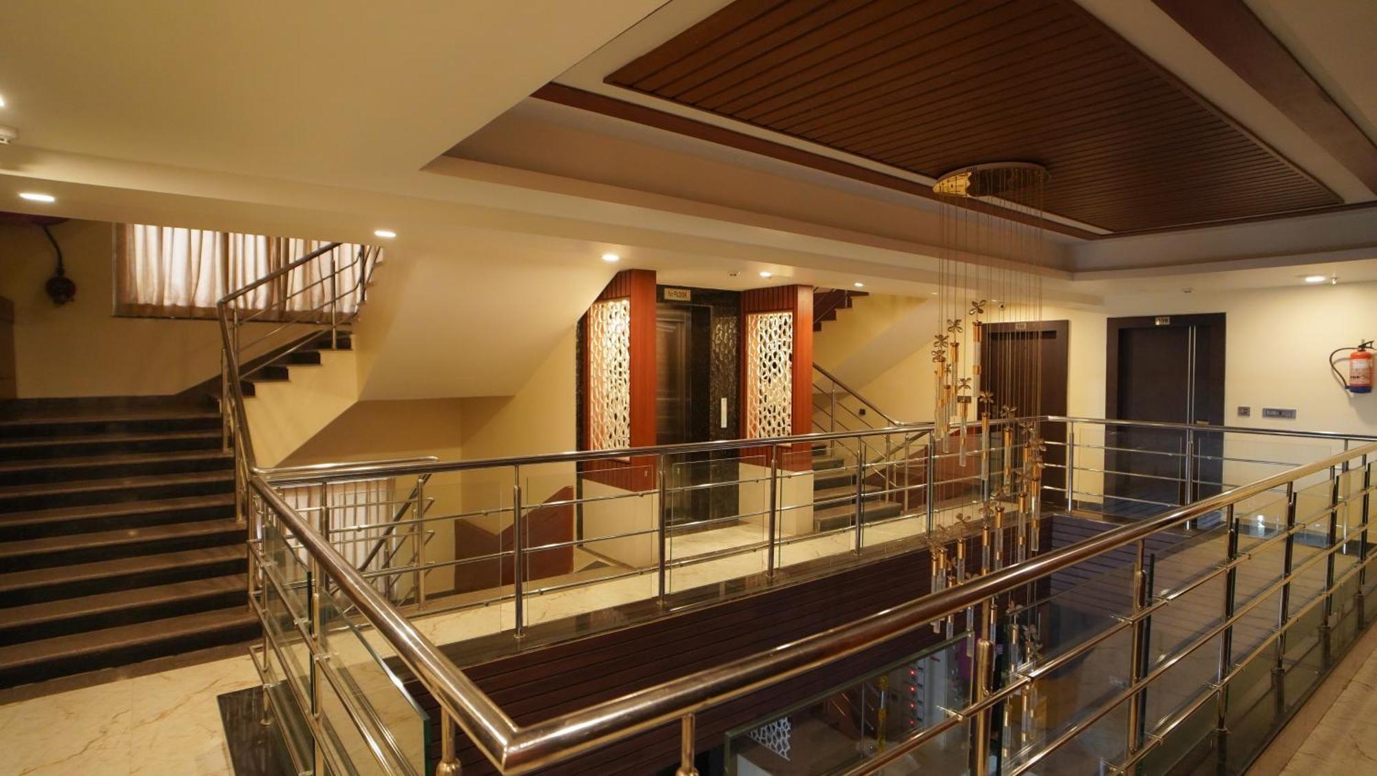 Hotel Mayuri !! Couple Friendly Family Hotel !! Digha  Dış mekan fotoğraf