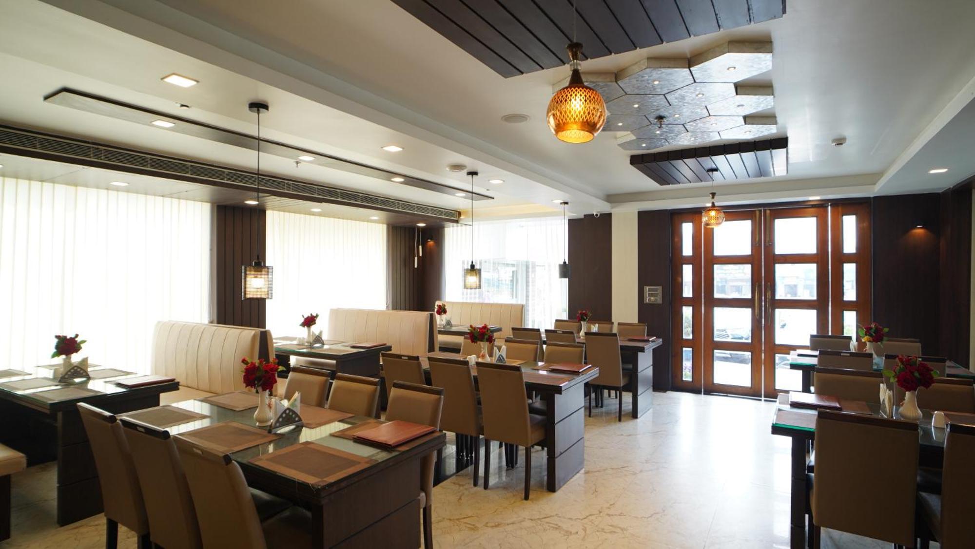 Hotel Mayuri !! Couple Friendly Family Hotel !! Digha  Dış mekan fotoğraf