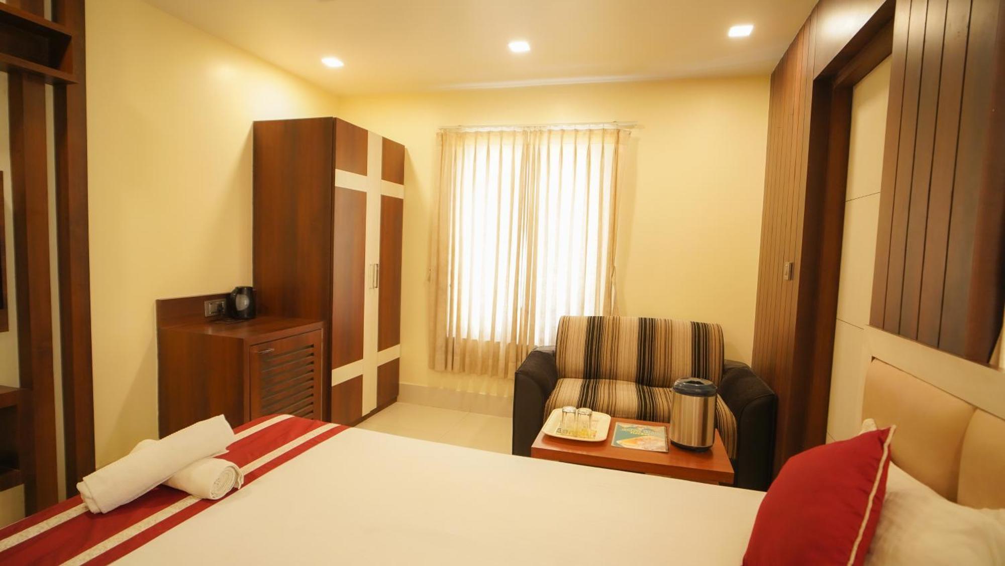 Hotel Mayuri !! Couple Friendly Family Hotel !! Digha  Dış mekan fotoğraf