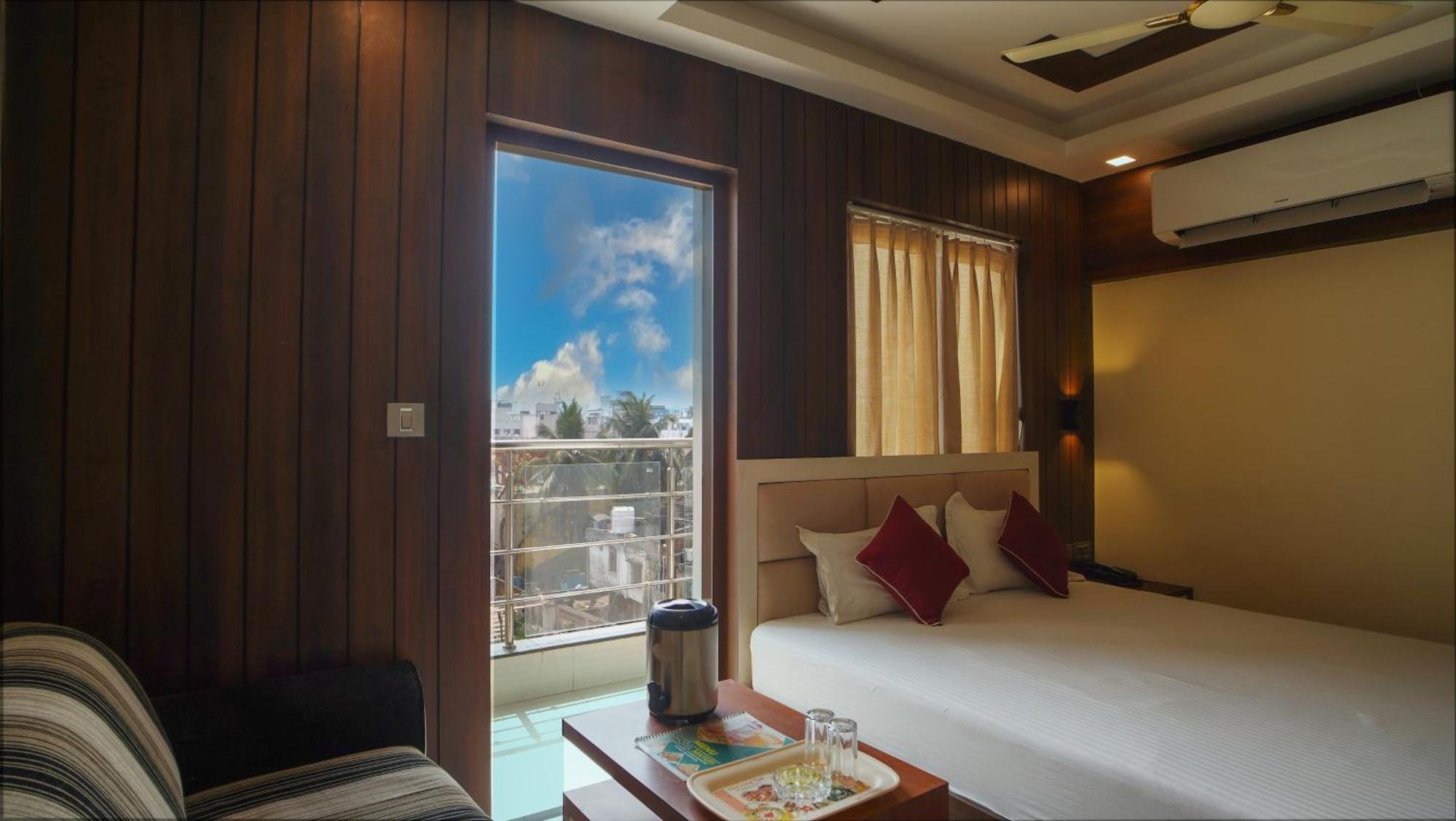 Hotel Mayuri !! Couple Friendly Family Hotel !! Digha  Dış mekan fotoğraf